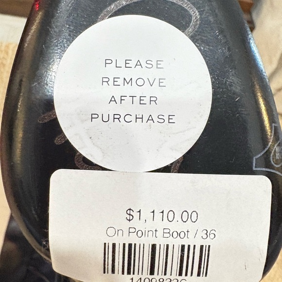 DOROTHEE SCHUMACHER
On Point Leather Knee-high Boots In Schwar - Picture 7 of 11